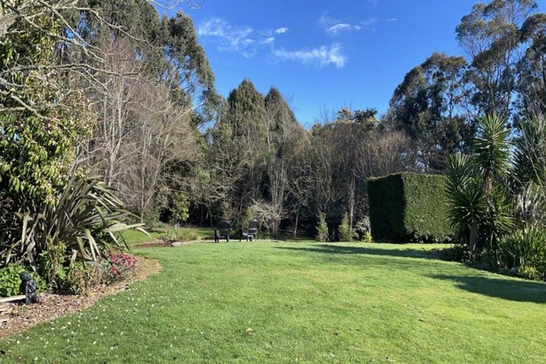 Photo of property in 91 Te Whanga Road, Levin, 5572