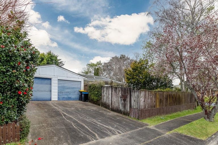 Photo of property in 1 Sheridan Crescent, Leamington, Cambridge, 3432