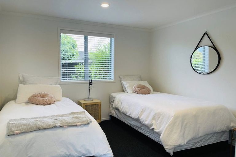 Photo of property in 26 Montgomery Crescent, Kinloch, Taupo, 3377