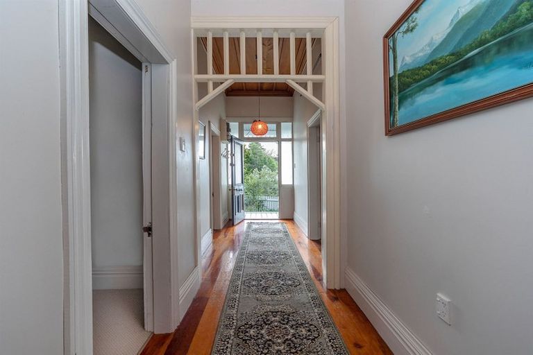 Photo of property in 4 Tiritoa Terrace, Feilding, 4702