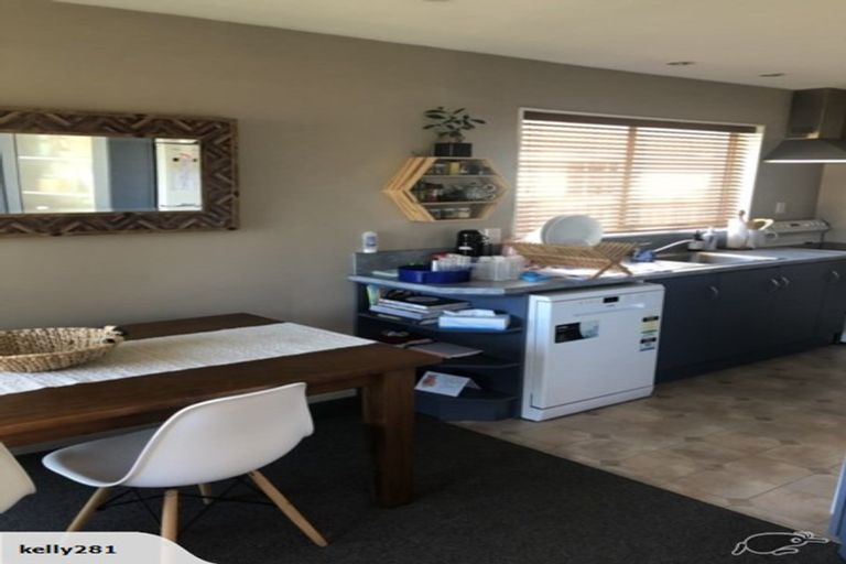 Photo of property in 58 Charnwood Crescent, Bishopdale, Christchurch, 8051