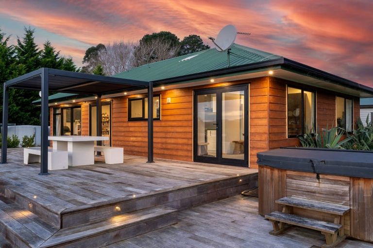 Photo of property in 65a Connollys Line, Carterton, 5713