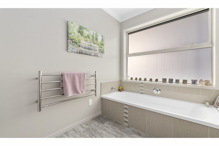 Photo of property in 7 Harkin Close, Bethlehem, Tauranga, 3110