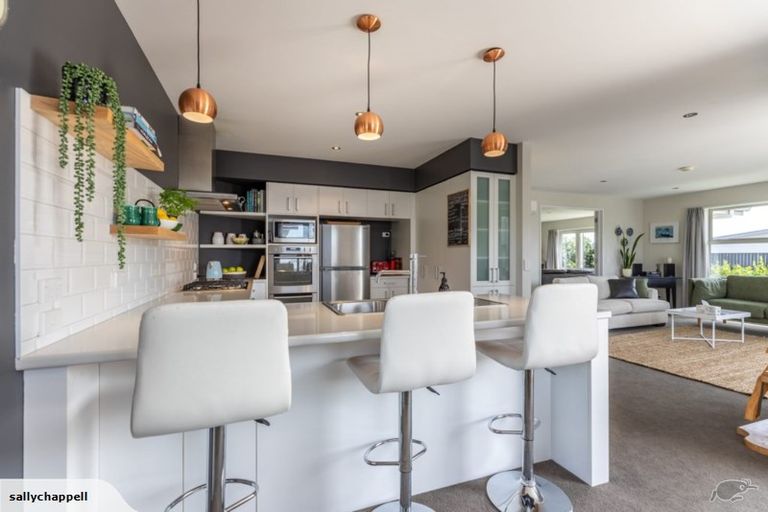 Photo of property in 16 Istana Place, Britannia Heights, Nelson, 7010