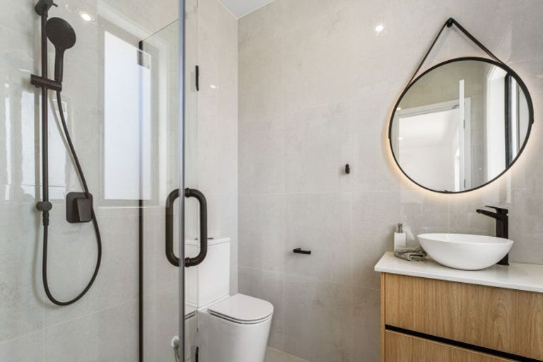 Photo of property in 4 Dame Nganeko Drive, Glenbrook, 2681