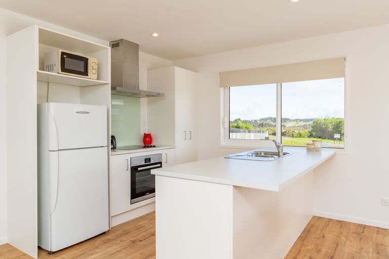 Photo of property in 25 Northcoast Place, Mangawhai Heads, Mangawhai, 0505