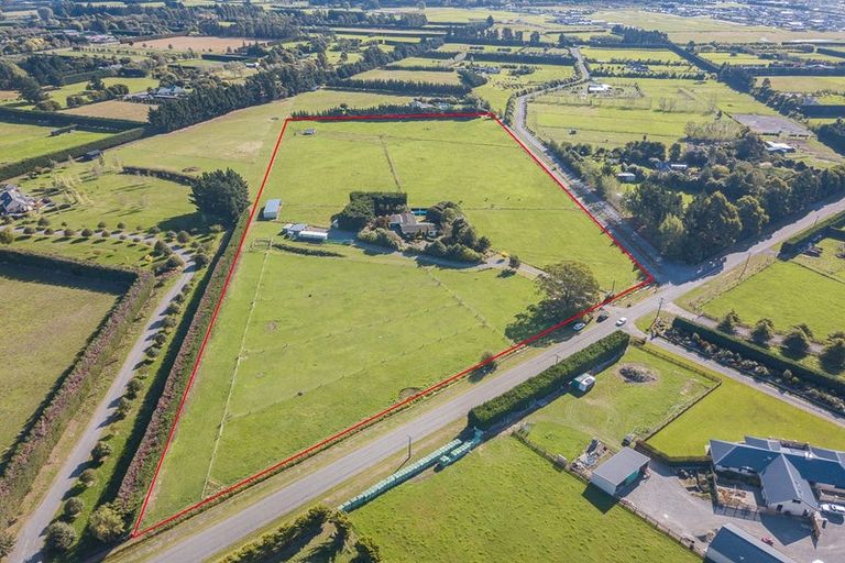 Photo of property in 193 Lawford Road, West Melton, Christchurch, 7676