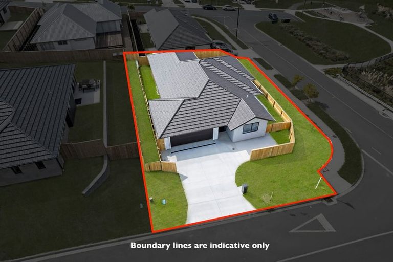 Photo of property in 2 Dolcetto Place, Pokeno, 2402