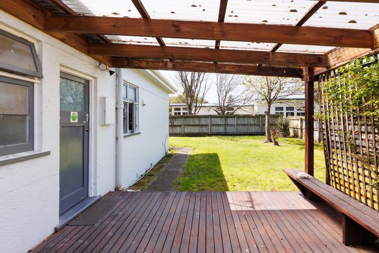 Photo of property in 276 Ferguson Street, Palmerston North, 4410