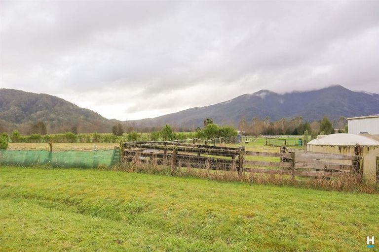 Photo of property in 156 Arnold Valley Road, Stillwater, Dobson, 7872