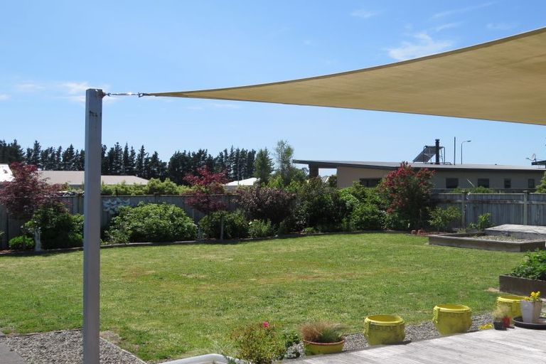 Photo of property in 24 Charles Street, Carterton, 5713