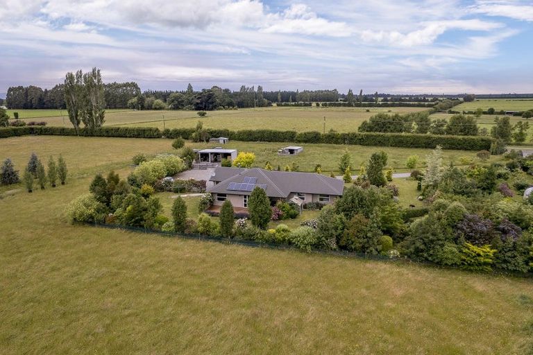 Photo of property in 1852 North Eyre Road, West Eyreton, Rangiora, 7475