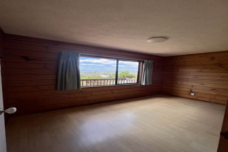 Photo of property in 110 Bradbury Road, Botany Downs, Auckland, 2010