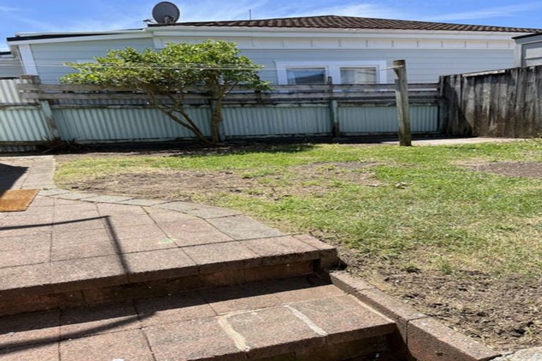 Photo of property in 18 Stoke Street, Newtown, Wellington, 6021