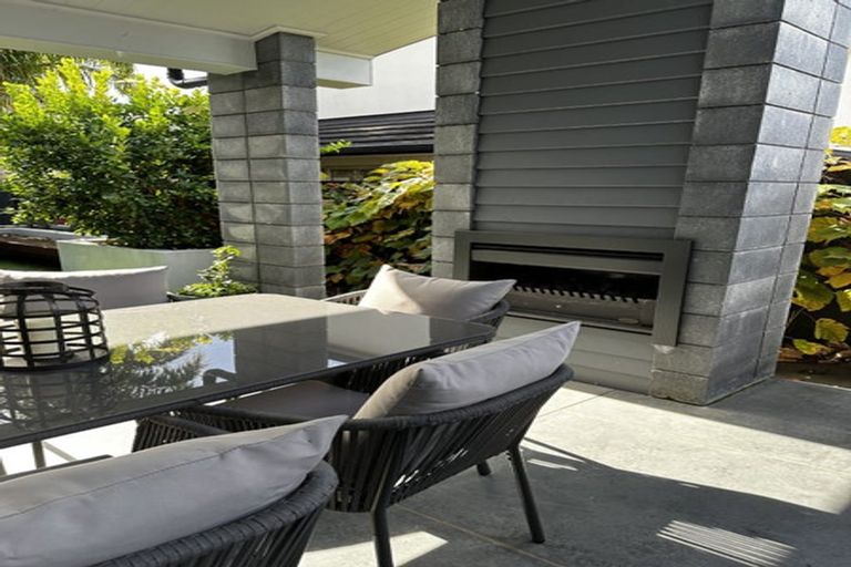 Photo of property in 15 Shalimar Place, Huntington, Hamilton, 3210