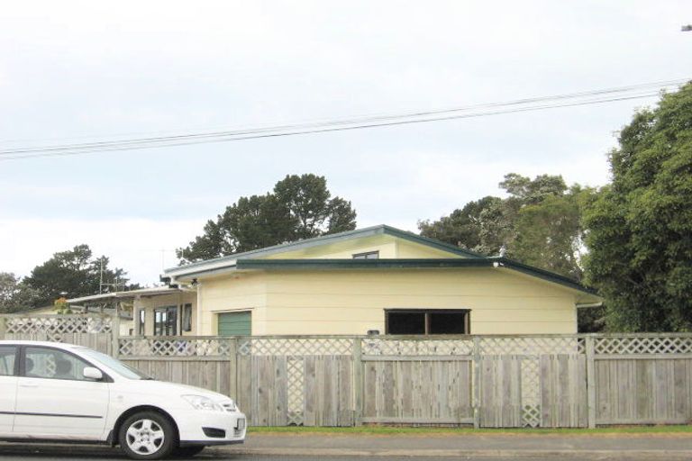 Photo of property in 411 Achilles Avenue, Whangamata, 3620