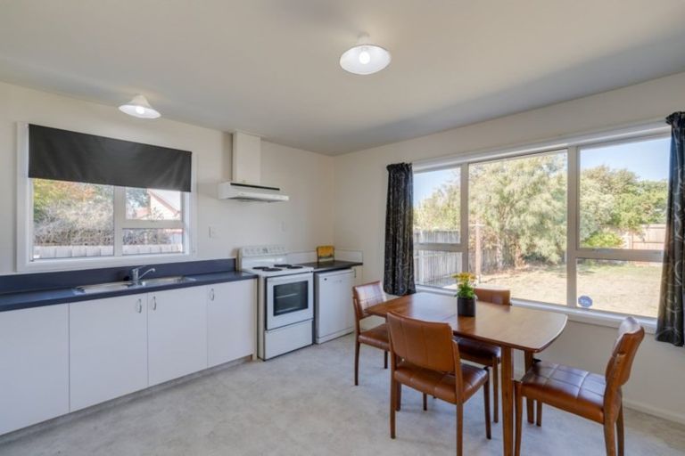Photo of property in 33 Rookwood Avenue, New Brighton, Christchurch, 8083