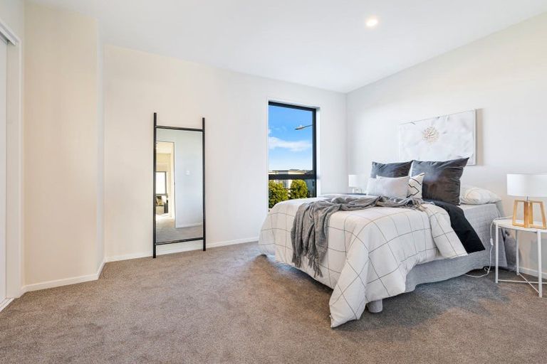 Photo of property in 48 Wallace Road, Hobsonville, Auckland, 0616