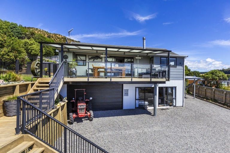 Photo of property in 6 Turangitukua Terrace, Kuratau, Turangi, 3381