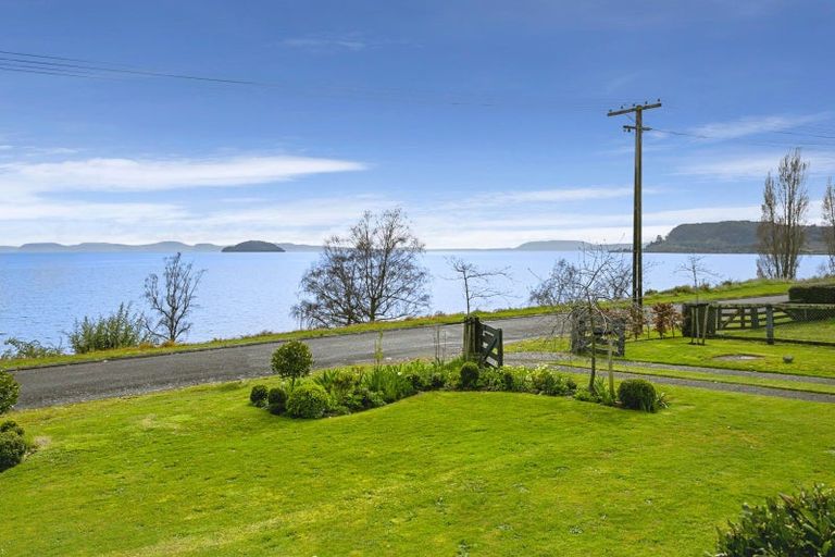 Photo of property in 30 Rawhira Road, Tauranga Taupo, Turangi, 3382