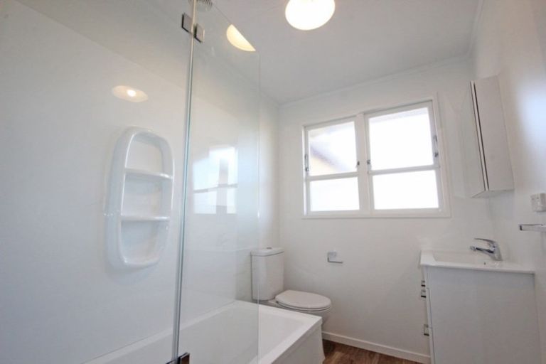 Photo of property in 676 Main Street, Palmerston North, 4414