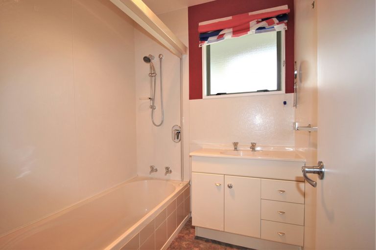 Photo of property in 27 Boundary Road, Alexandra, 9320