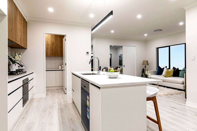 Photo of property in 20 Spark Road, Wainui, 0932