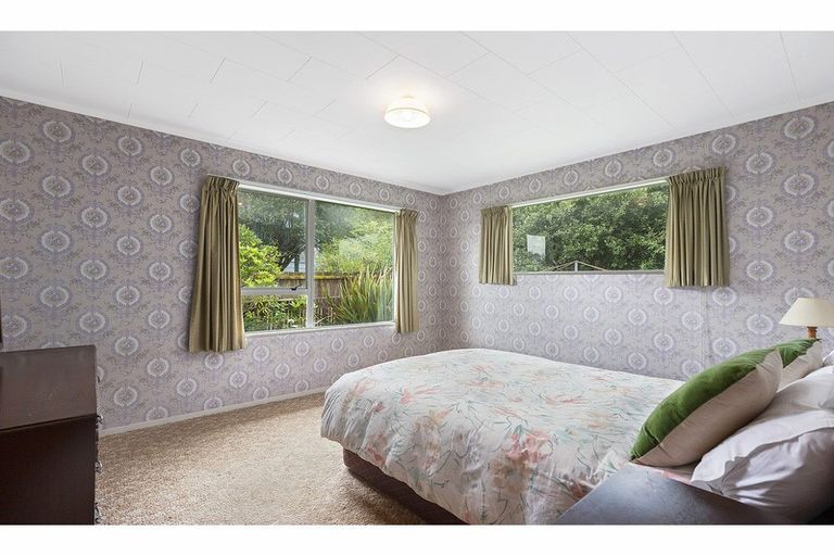 Photo of property in 64 Huanui Street, Ranui, Porirua, 5024
