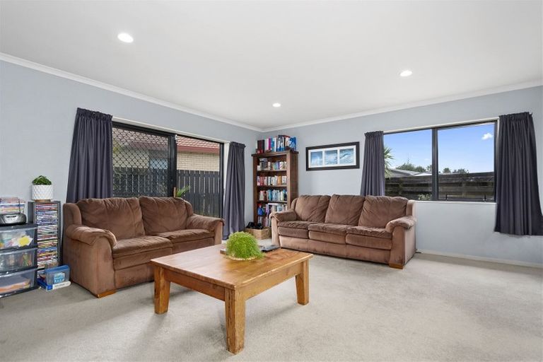 Photo of property in 49 Kane Road, Papamoa Beach, Papamoa, 3118