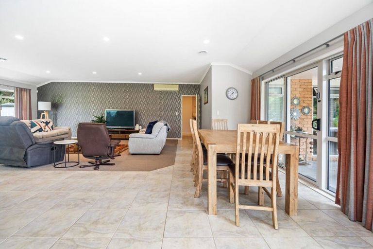 Photo of property in 72 Tawhai Place, Parahaki, Whangarei, 0112