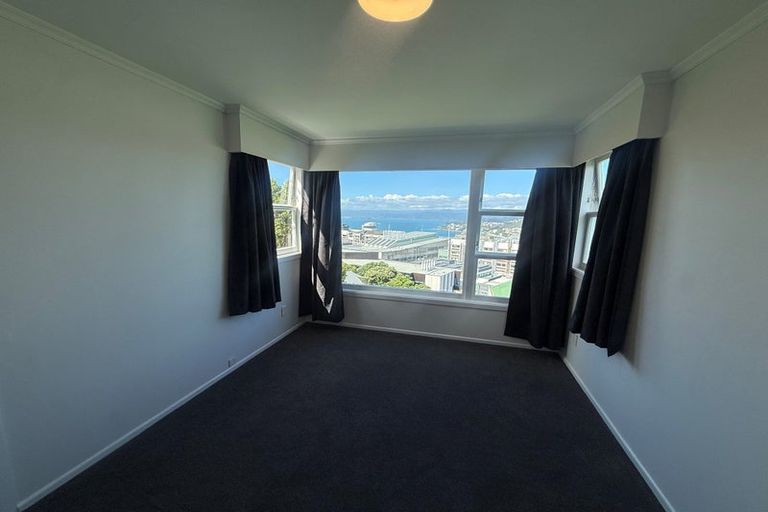 Photo of property in 8 Springfield Terrace, Kelburn, Wellington, 6012