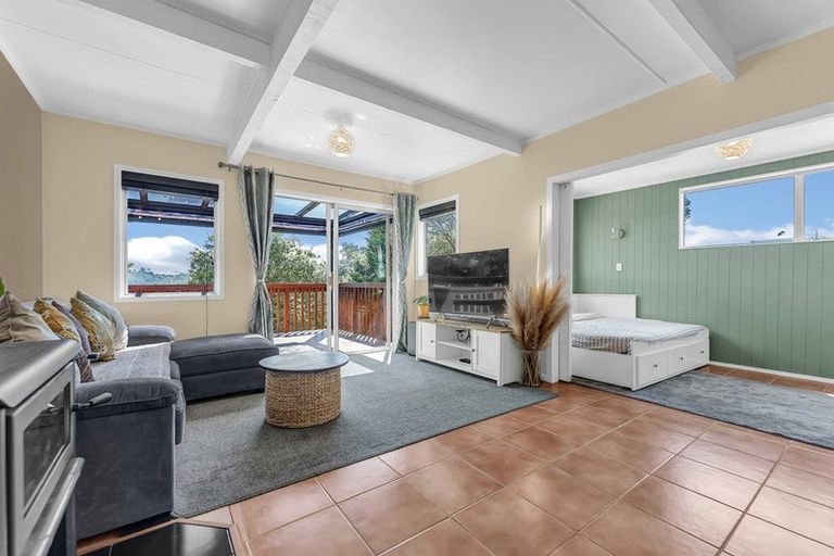 Photo of property in 61 Hillcrest Road, Hatfields Beach, Orewa, 0931