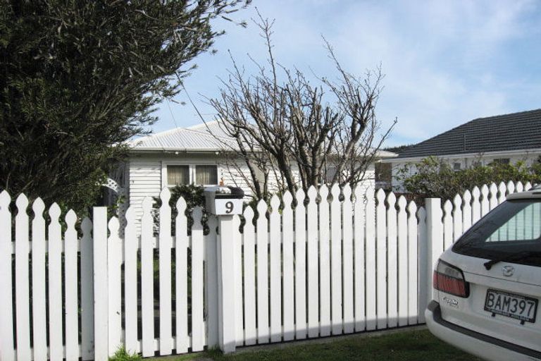 Photo of property in 9 Wise Street, Wainuiomata, Lower Hutt, 5014