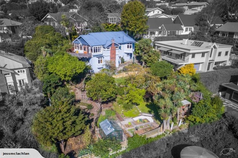 Photo of property in 62 Hackthorne Road, Cashmere, Christchurch, 8022