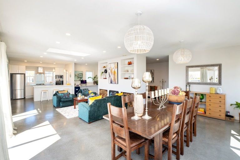 Photo of property in 30 Meissner Road, Havelock North, 4130