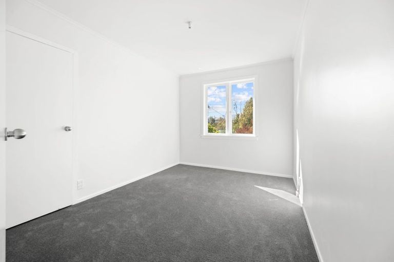 Photo of property in 350 West Coast Road, Glen Eden, Auckland, 0602