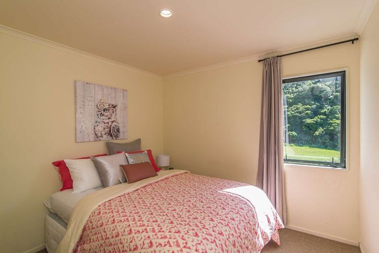 Photo of property in 3/19 Onslow Road, Khandallah, Wellington, 6035