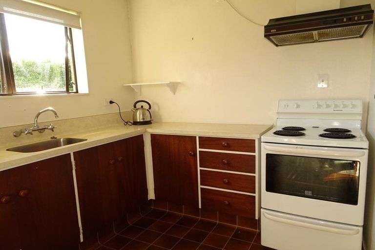 Photo of property in 2/504 Ellison Road, Hastings, 4122