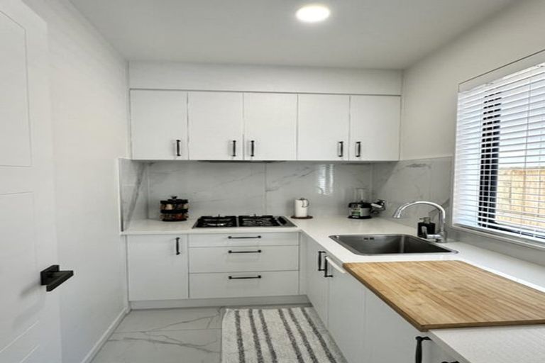 Photo of property in 24 Matahae Drive, Flat Bush, Auckland, 2019