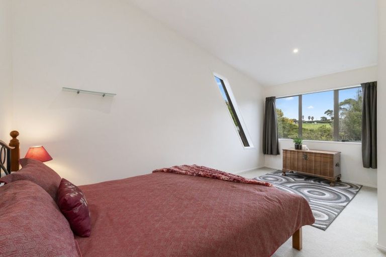 Photo of property in 1549e Great South Road, Ramarama, Drury, 2579