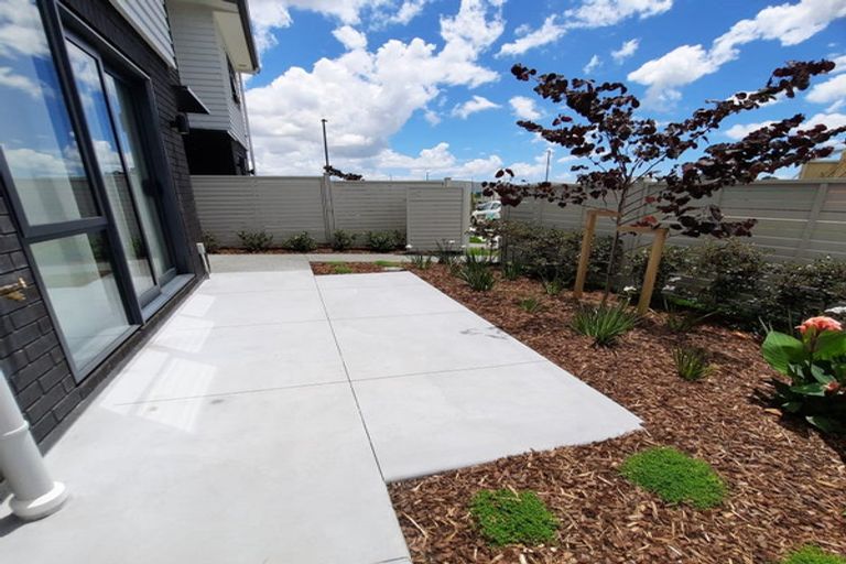 Photo of property in 82 Katikati Drive, Manurewa, Auckland, 2102