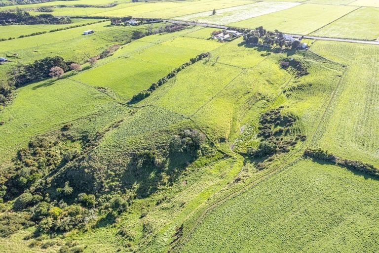 Photo of property in 174 Patea Road, Patea, 4597