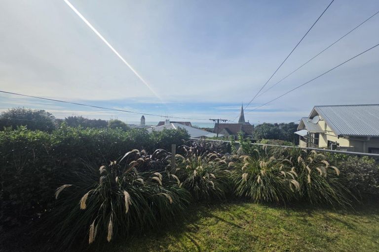 Photo of property in 10a Wharfe Street, South Hill, Oamaru, 9400