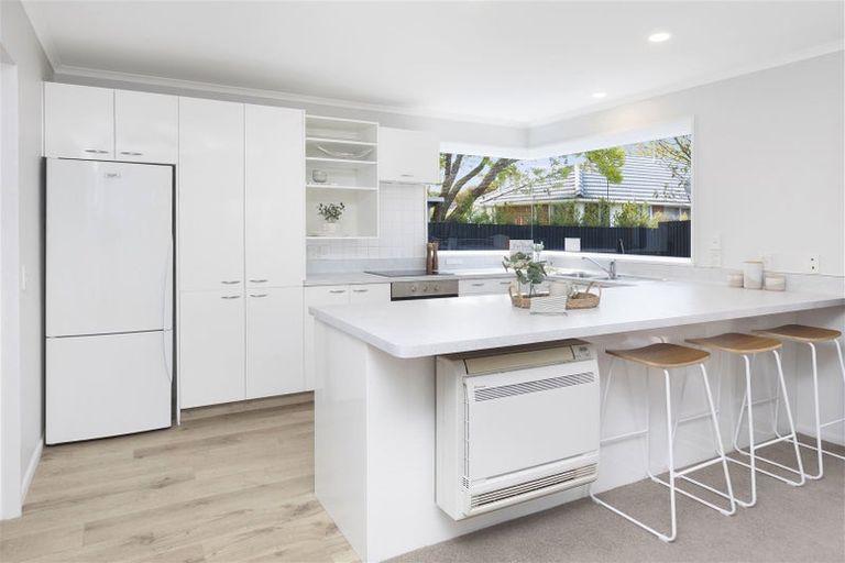 Photo of property in 133a Condell Avenue, Papanui, Christchurch, 8053