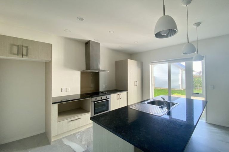 Photo of property in 63 Grove Road, Papakura, 2110