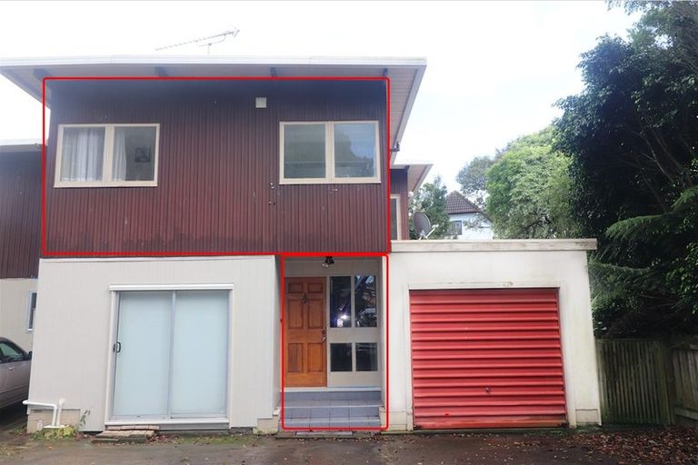 Photo of property in 4 Teviot Place, Totara Vale, Auckland, 0629