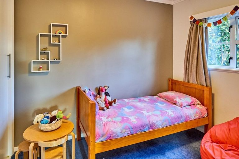 Photo of property in 341 Muritai Road, Eastbourne, Lower Hutt, 5013