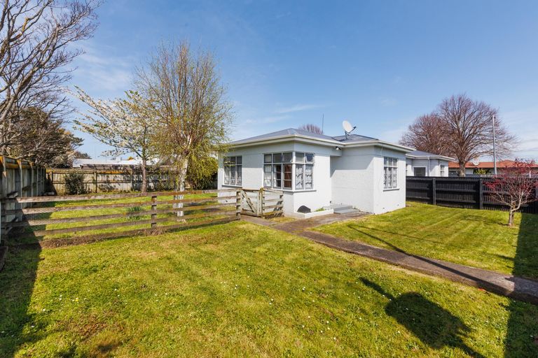 Photo of property in 276 Ferguson Street, Palmerston North, 4410