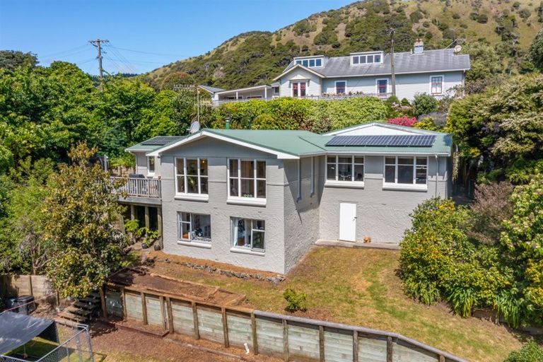 Photo of property in 3 Mira Grove, Paekakariki, 5034