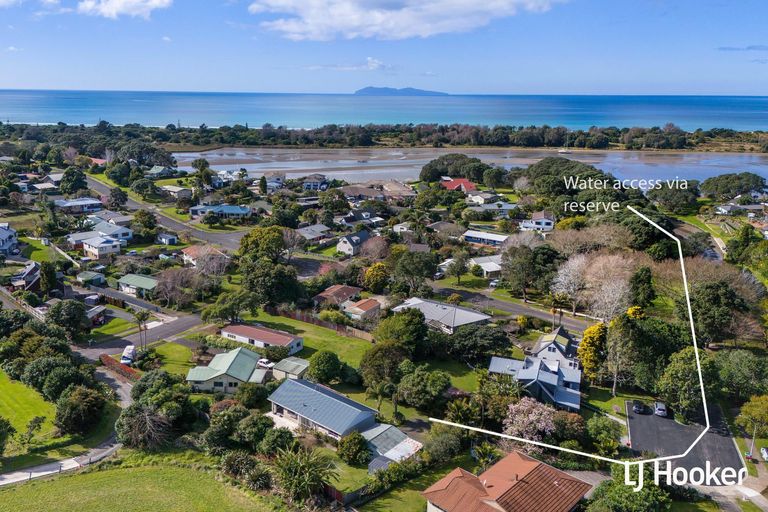 Photo of property in 6 Nathan Place, Athenree, Katikati, 3177